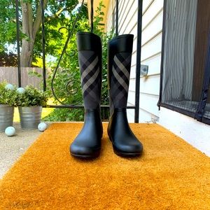 Burberry rain boots